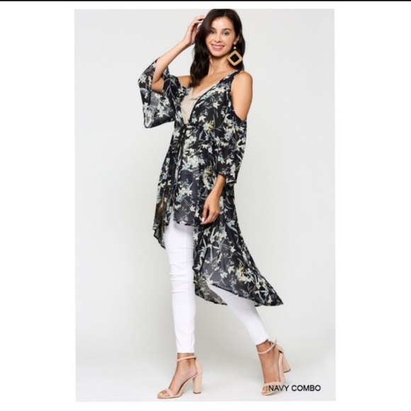 🔥$5🔥BLUE FLORAL PRINTED COLDSHOULDER  KIMONO- - Picture 3 of 6